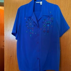 Blue pants suit